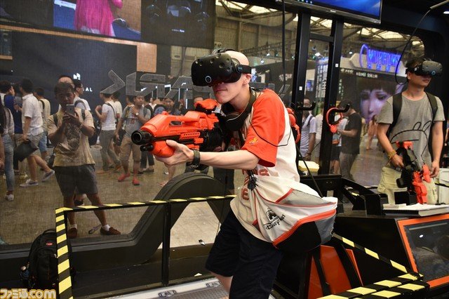 VR на ChinaJoy 2016:  безумные гаджеты