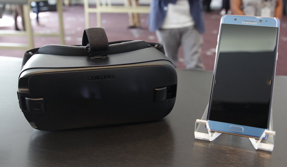Samsung официально представил новый Gear VR и смартфон Galaxy Note 7