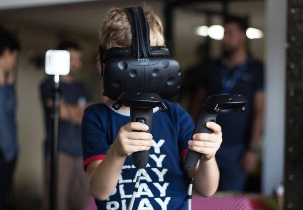 Quark VR о разработке беспроводного HTC Vive