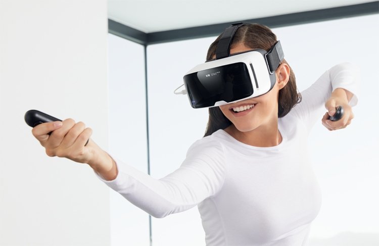 Виртуальная реальность стала доступнее благодаря ZEISS VR ONE Connect